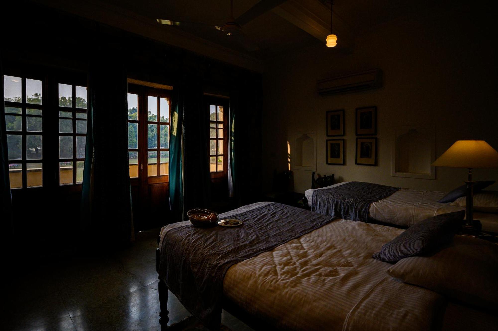 Neemrana's - Deo Bagh Hotel Gwalior Buitenkant foto