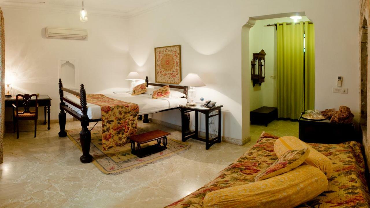 Neemrana's - Deo Bagh Hotel Gwalior Buitenkant foto