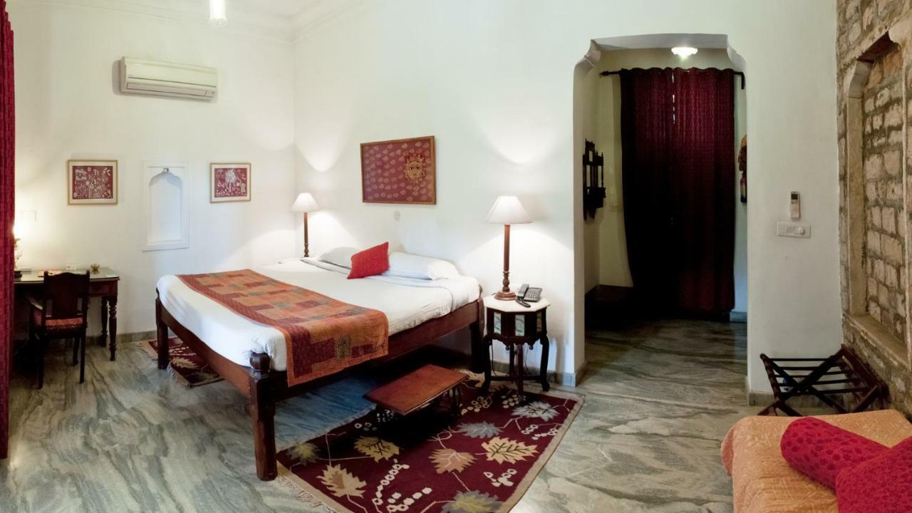 Neemrana's - Deo Bagh Hotel Gwalior Buitenkant foto